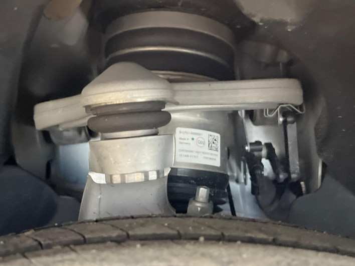 2023 Mercedes Benz GLC 3CA-254605 (UW-6a1ba75bae9fd)[26]