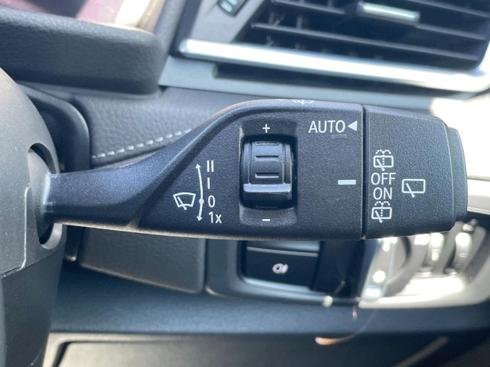 2019 BMW 2 Series LDA-2C20 (UW-6a1ba75e183c6)[12]