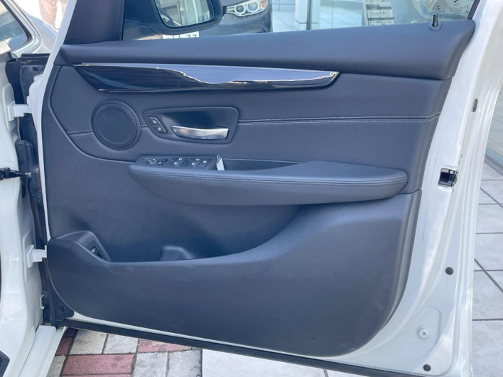 2019 BMW 2 Series LDA-2C20 (UW-6a1ba75e183c6)[28]