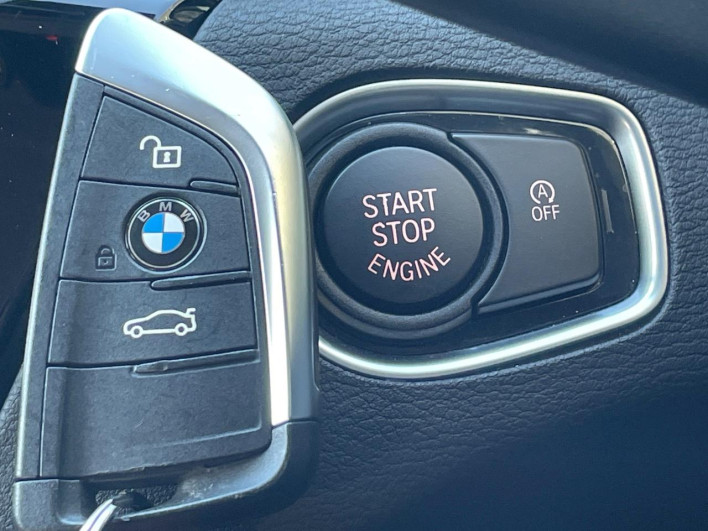 2019 BMW X1 LDA-HT20 (UW-6a1ba75fdf97d)[12]