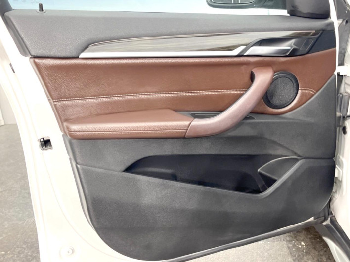 2018 BMW X1 LDA-HT20 (UW-6a1ba76007914)[11]
