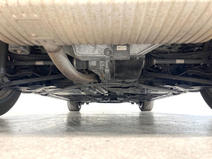 2018 BMW X1 LDA-HT20 (UW-6a1ba76007914)[7]