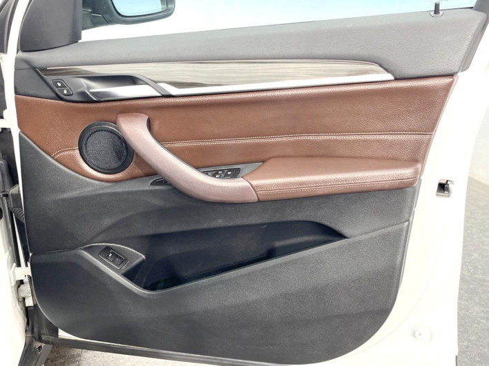 2018 BMW X1 LDA-HT20 (UW-6a1ba76007914)[20]