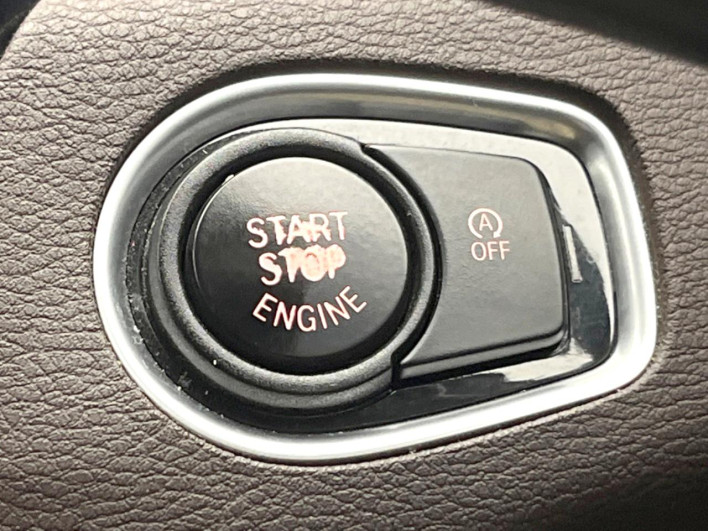 2018 BMW X1 LDA-HT20 (UW-6a1ba76007914)[28]