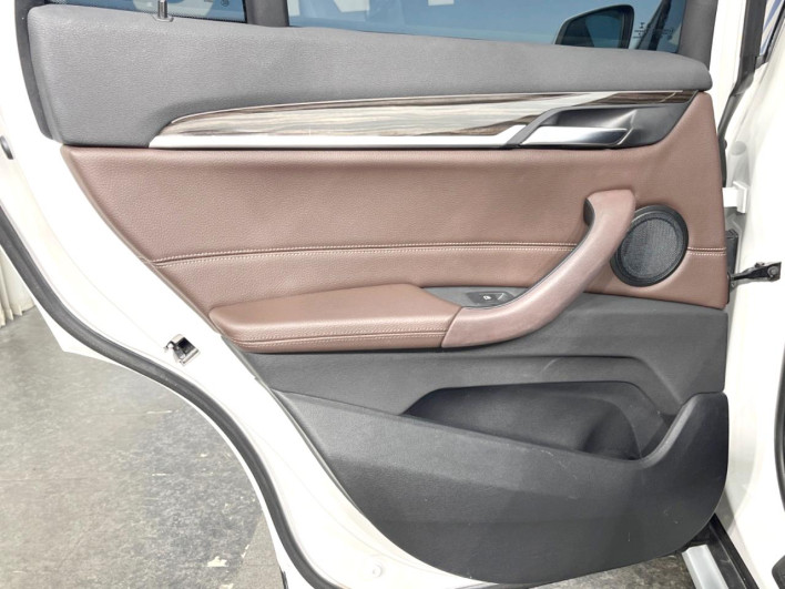 2018 BMW X1 LDA-HT20 (UW-6a1ba76007914)[13]
