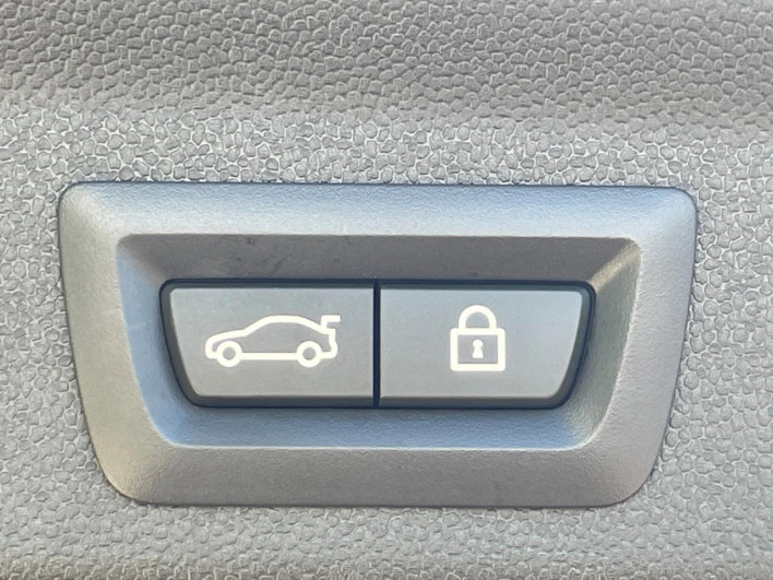 2021 Rover Mini 3DA-42BT20 (UW-6a1ba765705e3)[14]