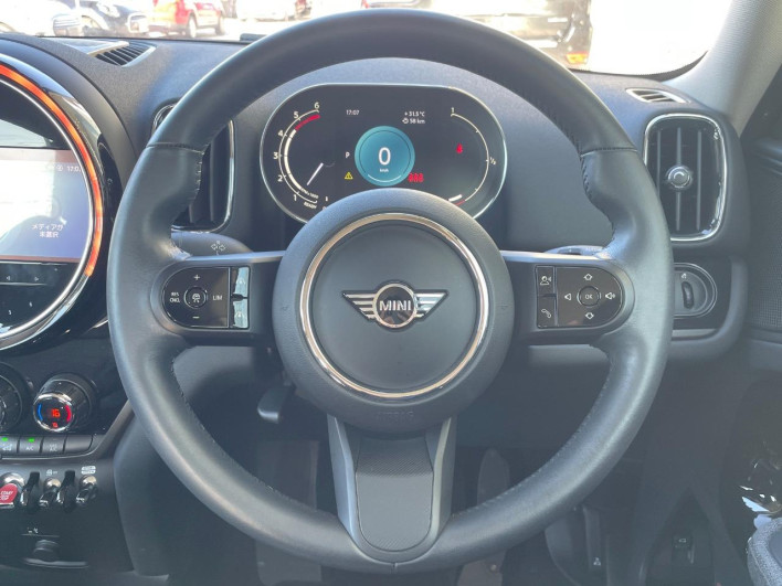 2021 Rover Mini 3DA-42BT20 (UW-6a1ba765705e3)[23]