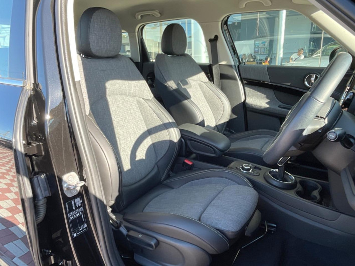 2021 Rover Mini 3DA-42BT20 (UW-6a1ba765705e3)[4]