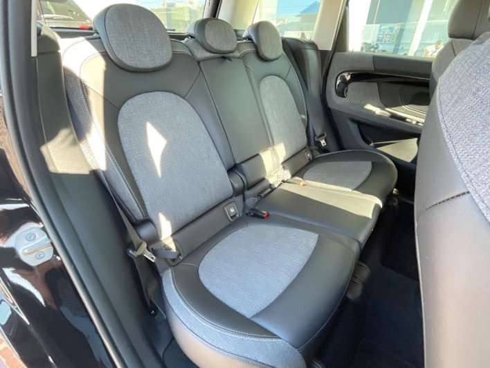 2021 Rover Mini 3DA-42BT20 (UW-6a1ba765705e3)[5]