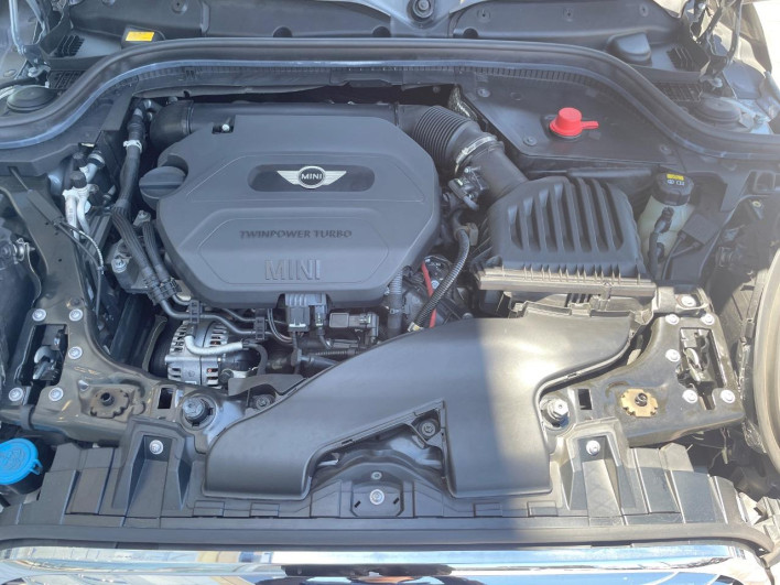 2017 Rover Mini LDA-XT15 (UW-6a1ba766bca3c)[25]