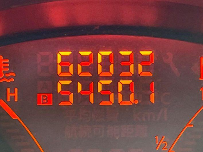2016 Nissan JUKE DBA-YF15 (UW-6a1ba76871b23)[2]