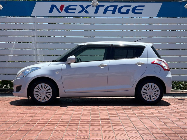 2012 Suzuki Swift DBA-ZC72S (UW-6a1ba76dd20c6)[19]