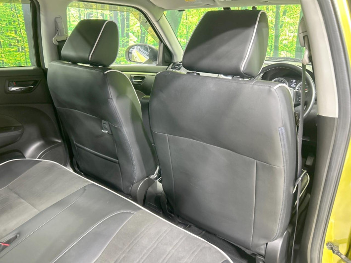 2014 Suzuki Swift DBA-ZC72S (UW-6a1ba76de8a6a)[27]