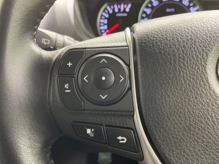 2014 Toyota Voxy DBA-ZRR80W (UW-6a1ba773efd80)[25]