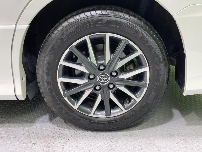 2014 Toyota Voxy DBA-ZRR80W (UW-6a1ba773efd80)[8]