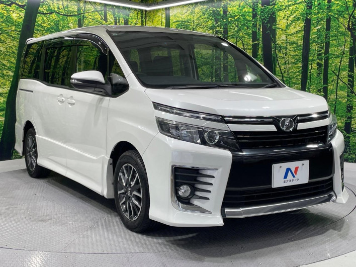 2014 Toyota Voxy DBA-ZRR80W (UW-6a1ba773efd80)[13]