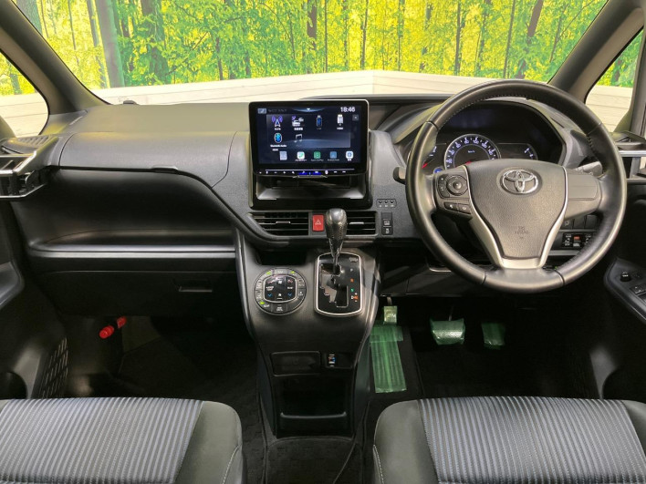 2015 Toyota Noah DBA-ZRR80W (UW-6a1ba7747f47e)[29]