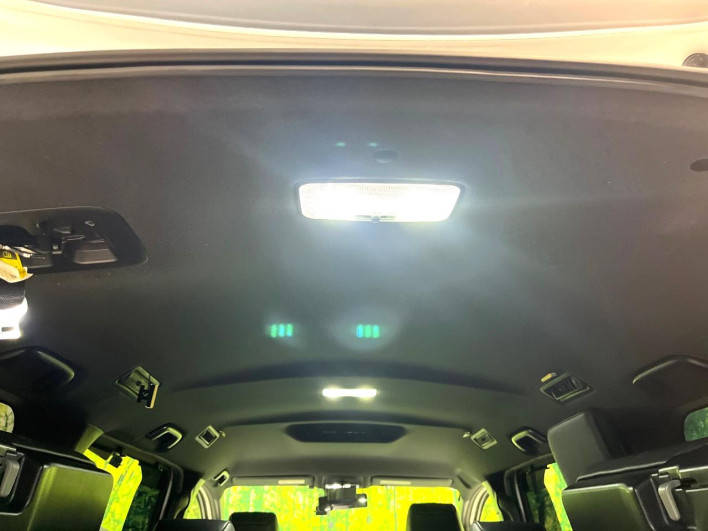 2016 Toyota Noah DBA-ZRR80W (UW-6a1ba77635caa)[19]