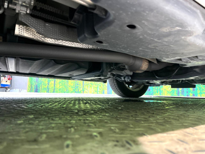 2016 Toyota Noah DBA-ZRR80W (UW-6a1ba77635caa)[14]