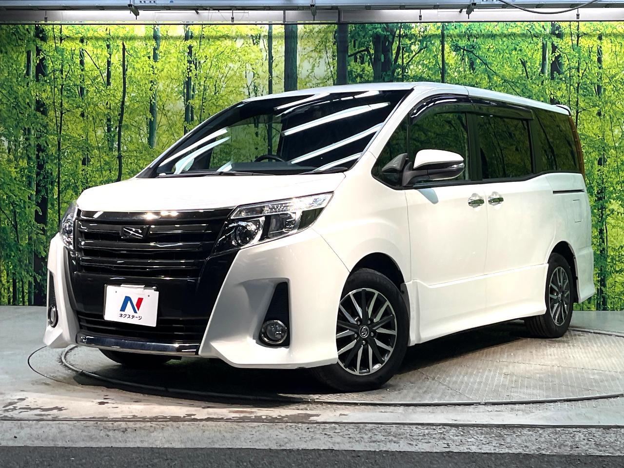 2016 Toyota Noah DBA-ZRR80W