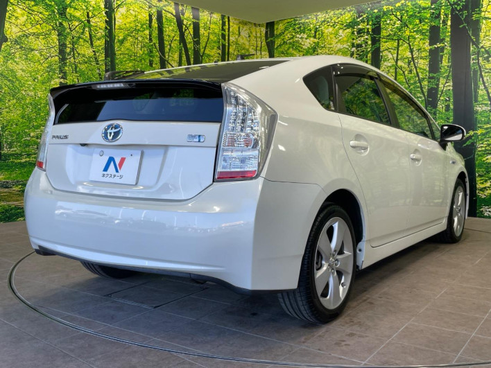2010 Toyota Prius DAA-ZVW30 (UW-6a1ba787383c0)[29]