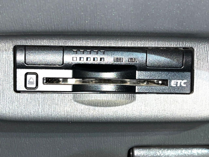 2010 Toyota Prius DAA-ZVW30 (UW-6a1ba787f2c47)[11]