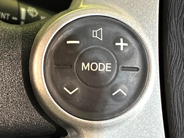 2010 Toyota Prius DAA-ZVW30 (UW-6a1ba787f2c47)[22]