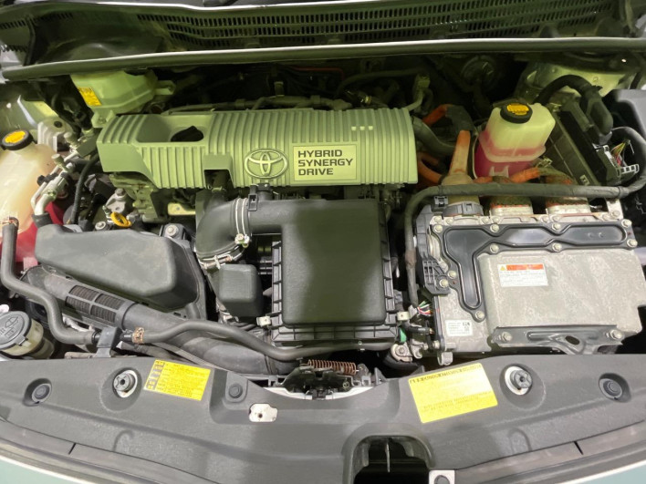 2012 Toyota Prius DAA-ZVW30 (UW-6a1ba78824f1a)[4]