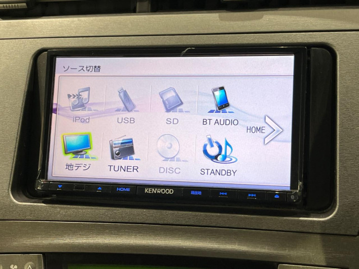 2012 Toyota Prius DAA-ZVW30 (UW-6a1ba78824f1a)[28]