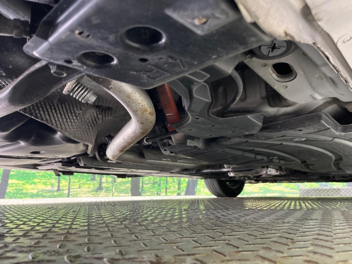 2012 Toyota Prius DAA-ZVW30 (UW-6a1ba78824f1a)[13]