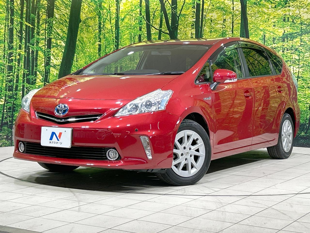 2013 Toyota Prius α DAA-ZVW40W