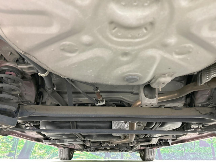 2013 Toyota Prius α DAA-ZVW40W (UW-6a1ba7891c2de)[27]