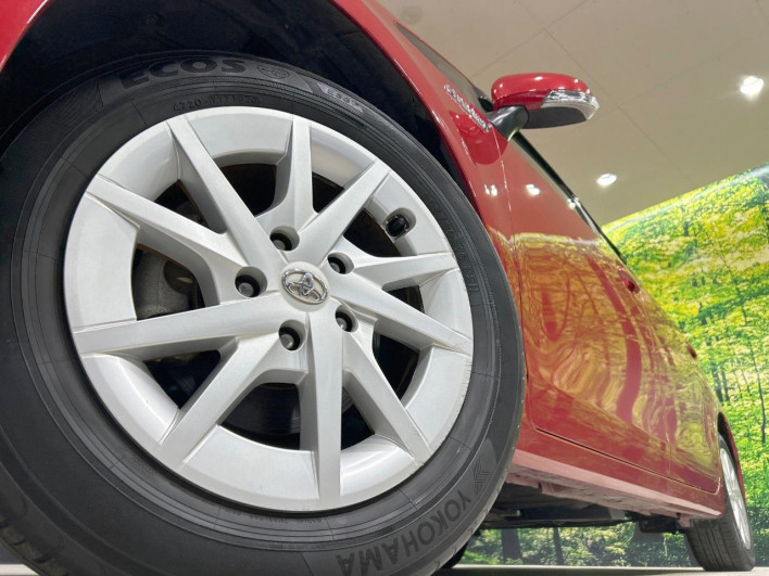 2013 Toyota Prius α DAA-ZVW40W (UW-6a1ba7891c2de)[18]