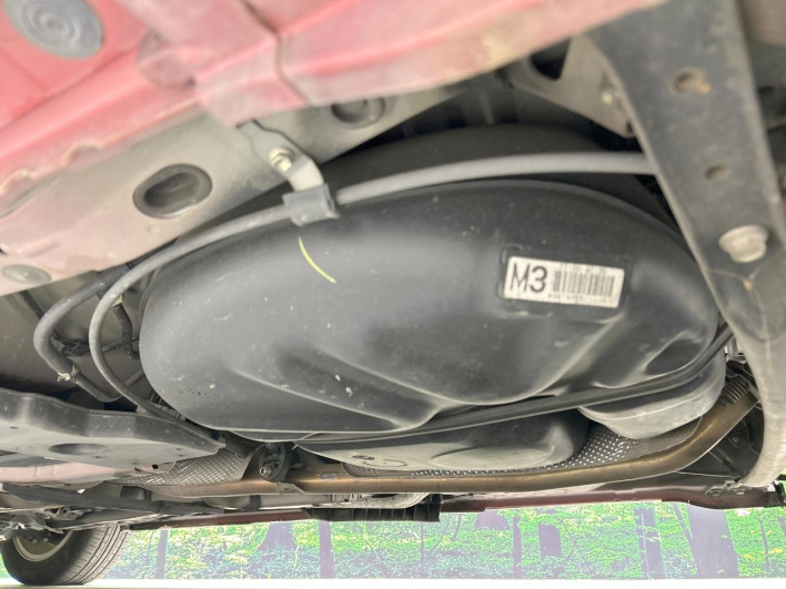 2013 Toyota Prius α DAA-ZVW40W (UW-6a1ba7891c2de)[29]