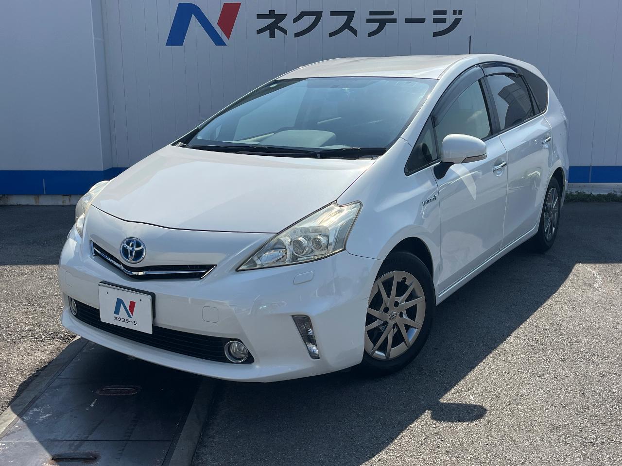 2013 Toyota Prius α DAA-ZVW41W