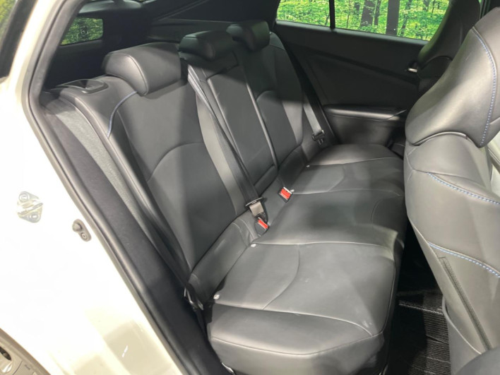 2020 Toyota Prius DAA-ZVW51 (UW-6a1ba78d7e79e)[28]