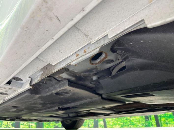 2022 Toyota Prius 6AA-ZVW51 (UW-6a1ba78f48576)[25]