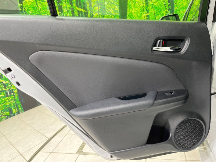 2022 Toyota Prius 6AA-ZVW51 (UW-6a1ba78f48576)[26]