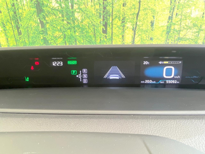 2017 Toyota Prius PHV DLA-ZVW52 (UW-6a1ba7917184b)[23]