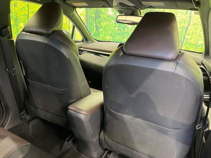 2017 Toyota C-HR DAA-ZYX10 (UW-6a1ba79ebcb7f)[27]