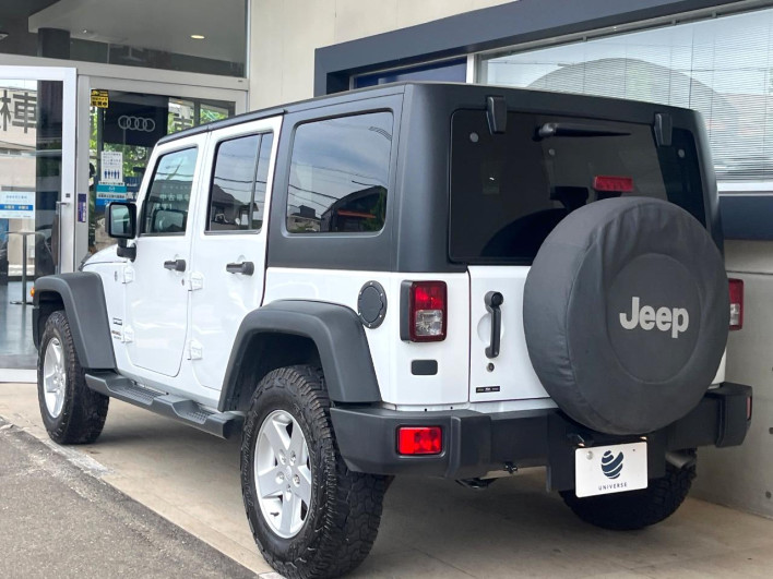 2016 Chrysler Jeep Wrangler Unlimited ABA-JK36L (UW-6a1e487092fa1)[28]