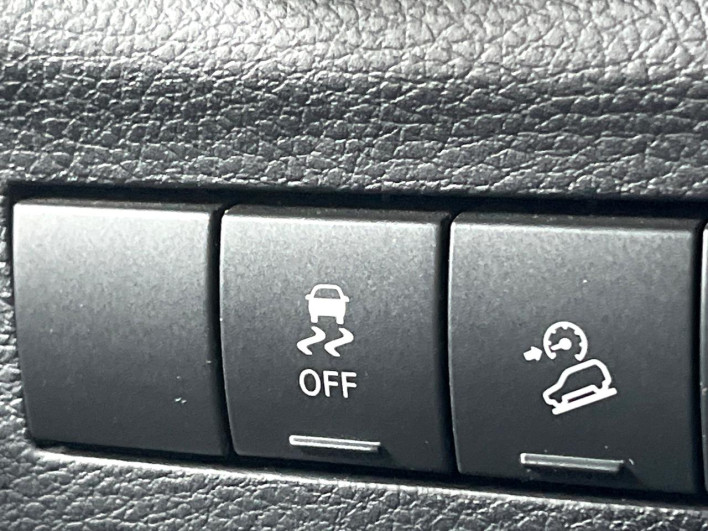 2016 Chrysler Jeep Wrangler Unlimited ABA-JK36L (UW-6a1e487092fa1)[13]