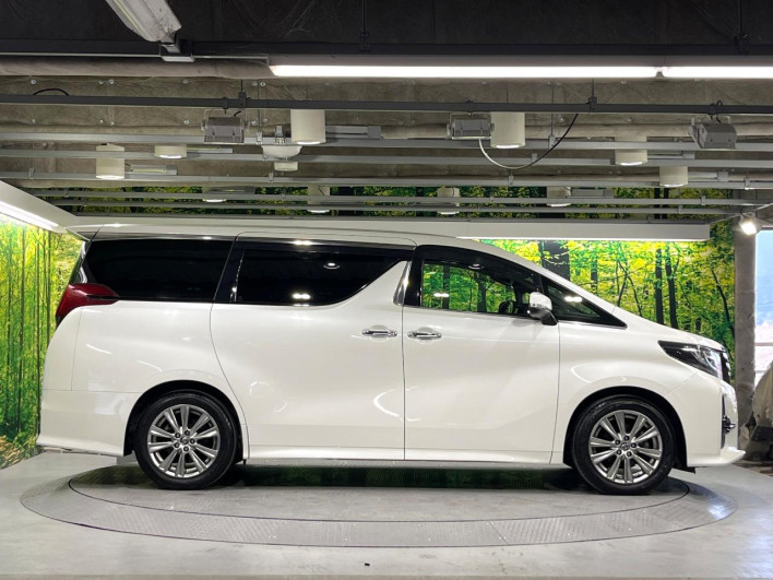2017 Toyota Alphard DBA-AGH30W (UW-6a1e48898fdd0)[8]