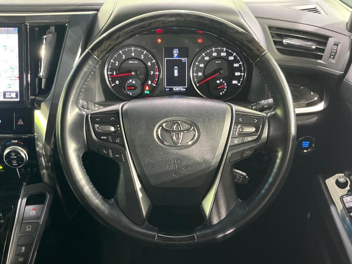 2017 Toyota Alphard DBA-AGH30W (UW-6a1e48898fdd0)[24]