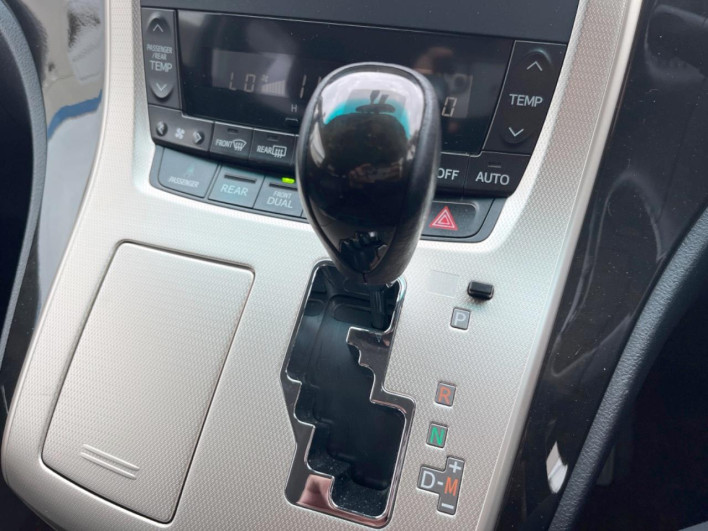 2012 Toyota Vellfire DBA-ANH20W (UW-6a1e4898e715e)[12]