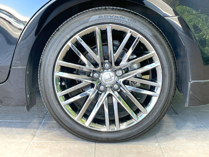 2017 Toyota Crown Hybrid DAA-AWS210 (UW-6a1e489e4f721)[4]