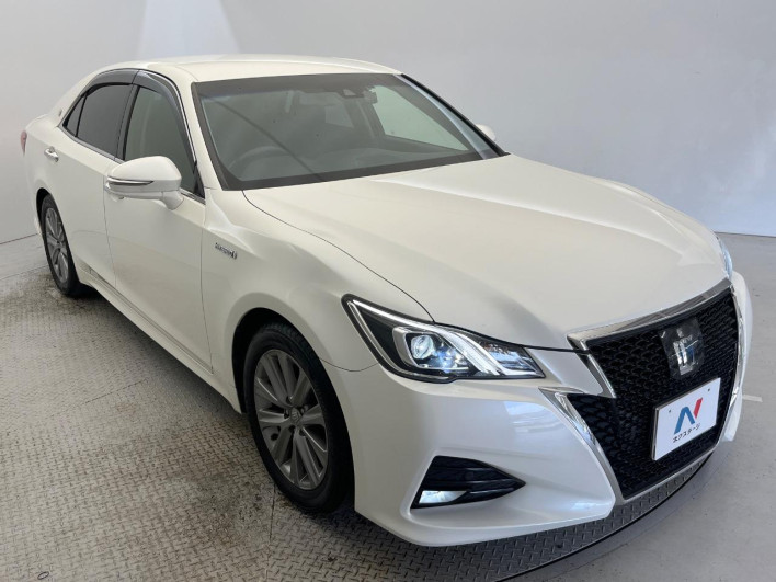 2017 Toyota Crown Hybrid DAA-AWS210 (UW-6a1e489e57c94)[11]