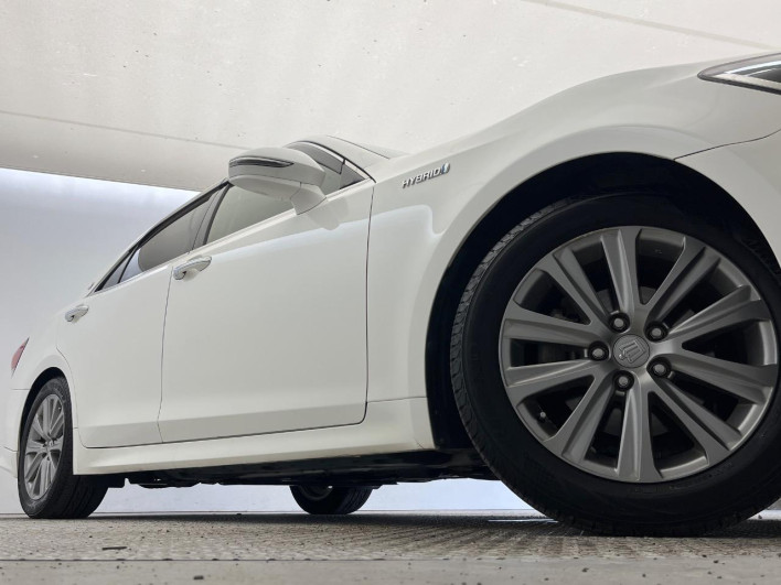 2017 Toyota Crown Hybrid DAA-AWS210 (UW-6a1e489e57c94)[7]