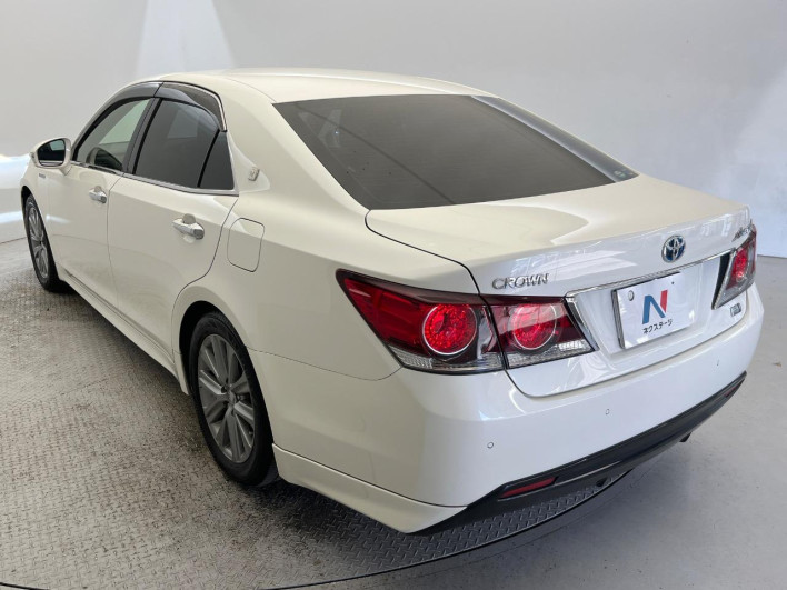 2017 Toyota Crown Hybrid DAA-AWS210 (UW-6a1e489e57c94)[26]