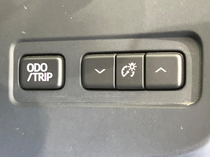 2015 Toyota Crown Hybrid DAA-AWS211 (UW-6a1e489e7e8ce)[20]